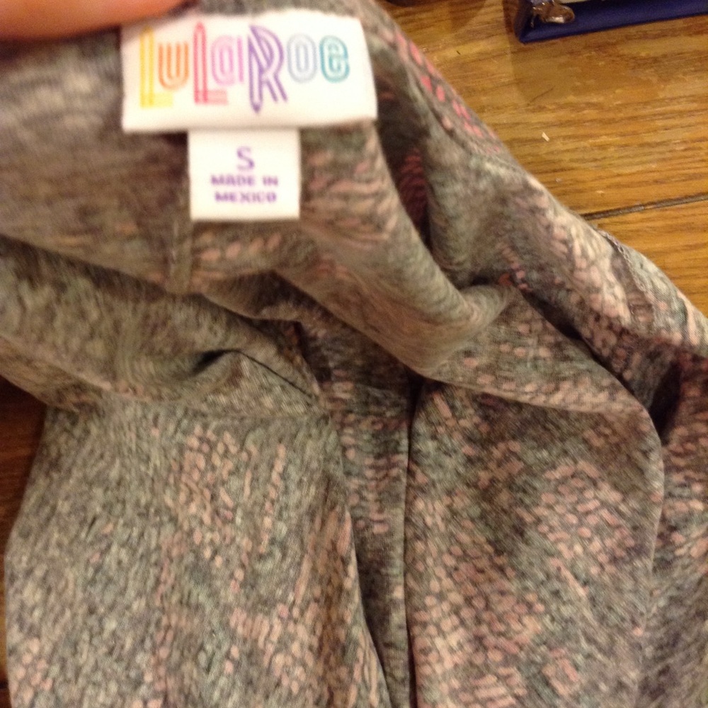 Lularoe - Picture 4 of 4